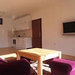 Honey Lägenhet Visoko